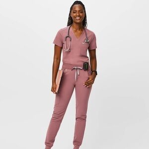 Figs Mauve Set